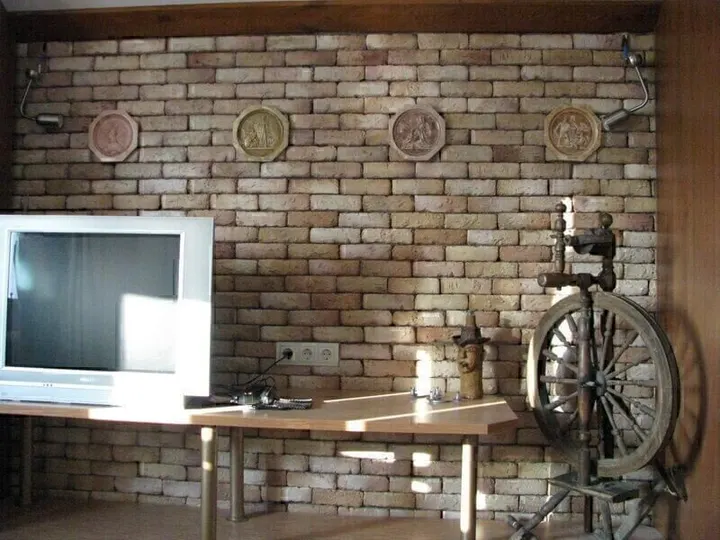 Старый кирпич, вариант 7